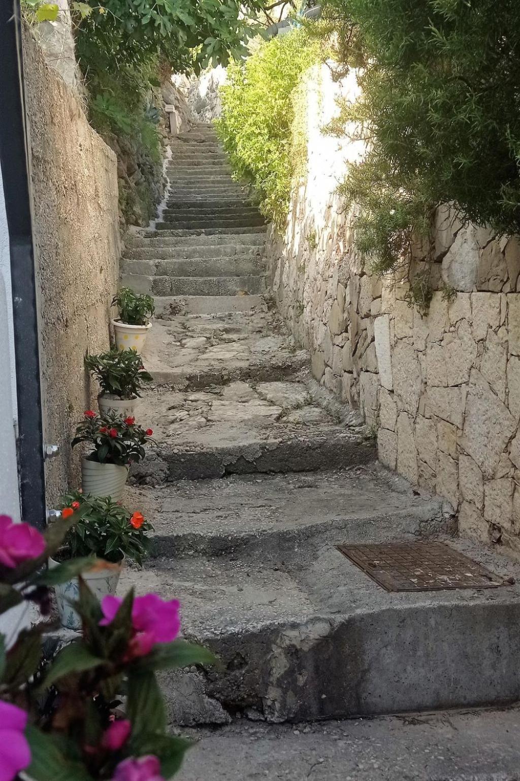 אומיס Holiday Home Lara By Interhome מראה חיצוני תמונה